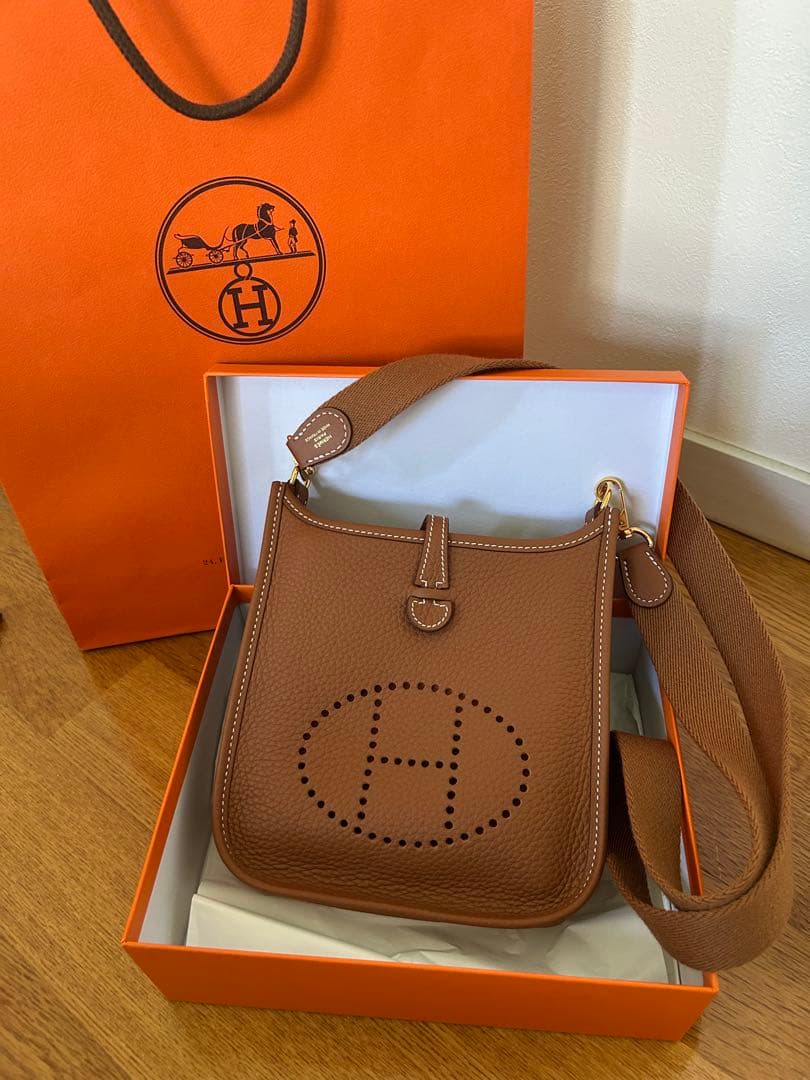 ストラップ短め　エルメス ゴールド エヴリンtpm