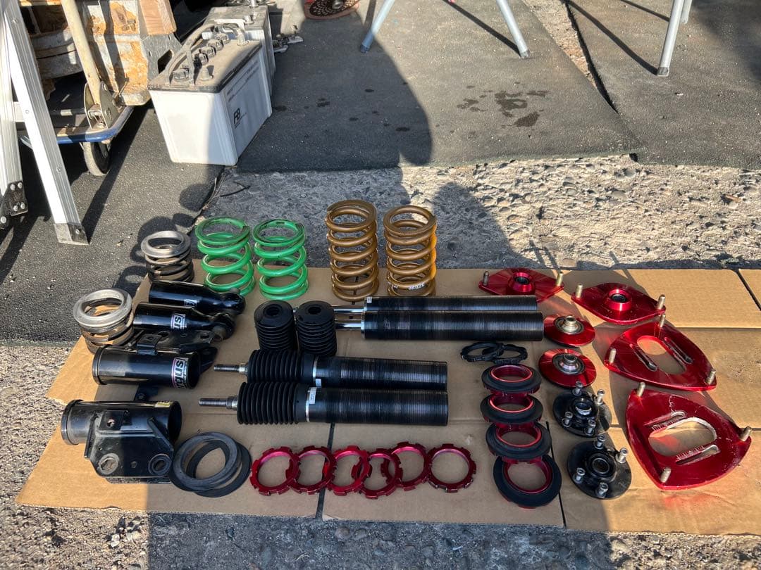 ラルグス　スバル　インプレッサ GH系用 車高調フォレスターSHにて使用　流用に