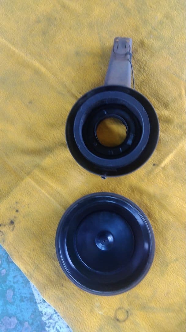 キャデラックブロアム　エアクリーナー