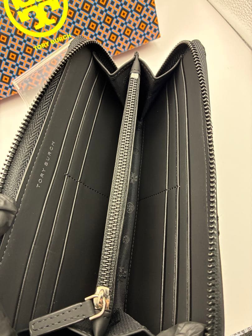 トリーバーチ Tory Burch 未使用 長財布 正規品 ウィラ マット