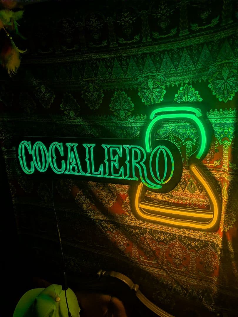 Cocalero ネオンサイン