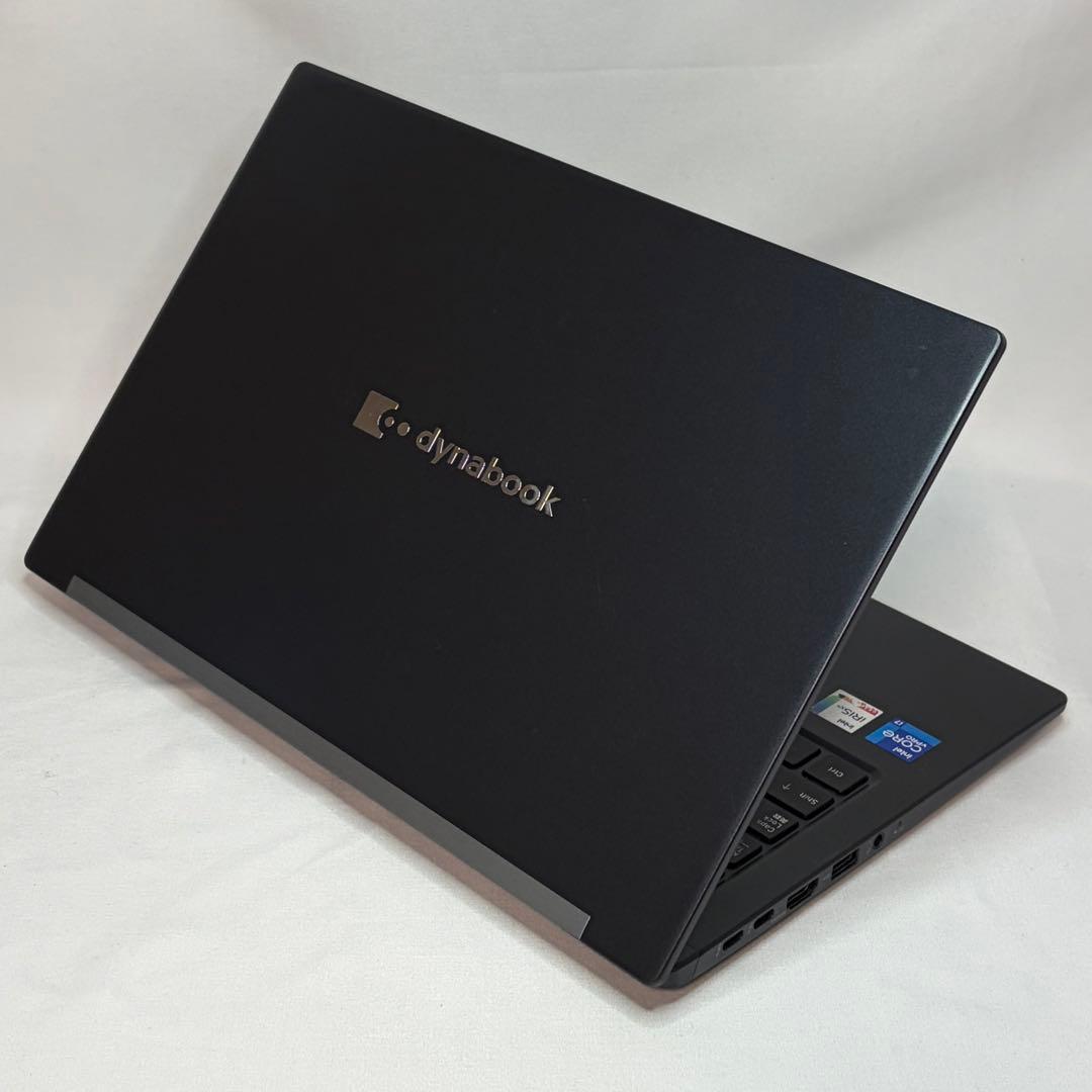 美品 dynabook G83/HU 第11世代 i7 16GB 512GB