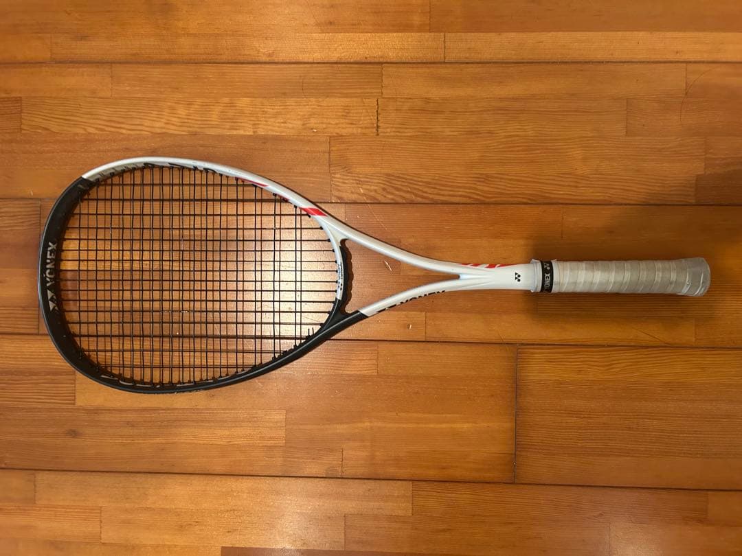 YONEX ボルトレイジ7vs UXL0
