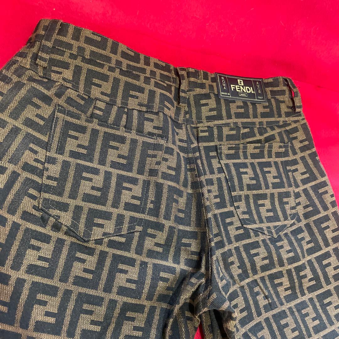 希少 レア フェンディ パンツ FENDI メンズ　レディース　ズッカ柄