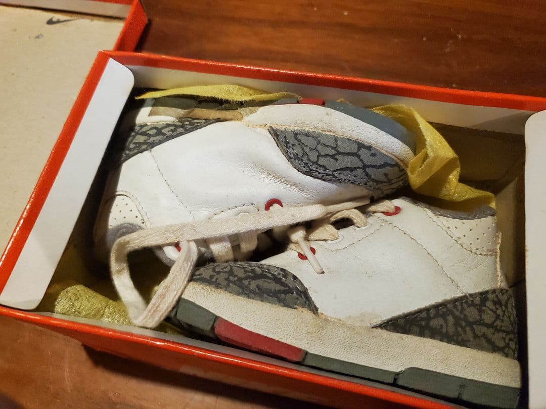 激レア ベビージョーダン3 ハイネケンエアフォースワンダンクAIRMAX