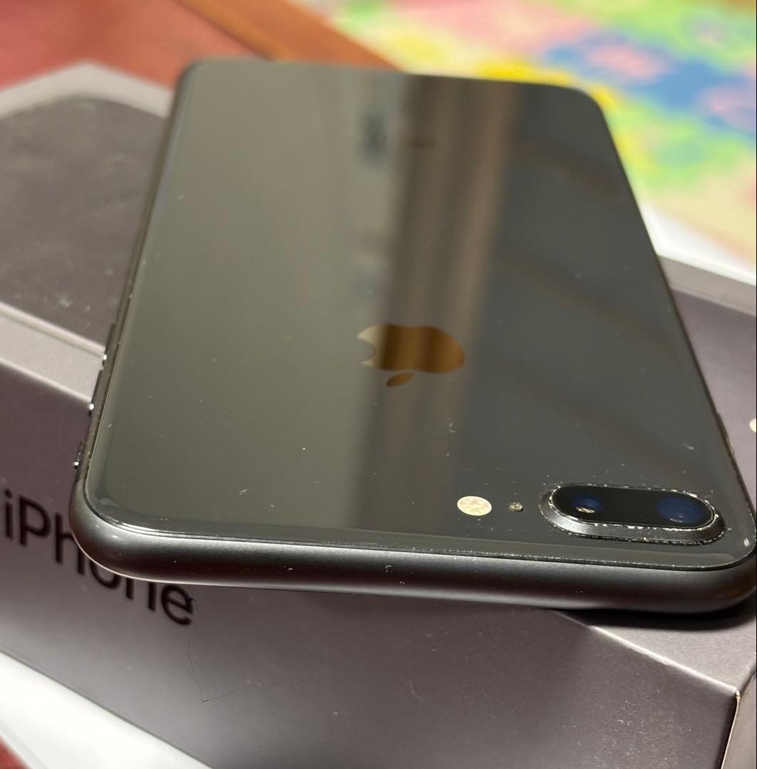 iphone8 plus 64gb simフリー