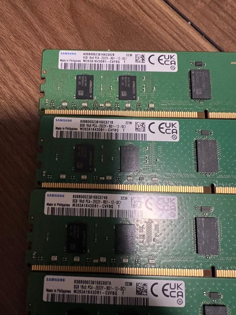 パソコン　メモリ　8GB16枚、16GB12枚　合計28枚セット