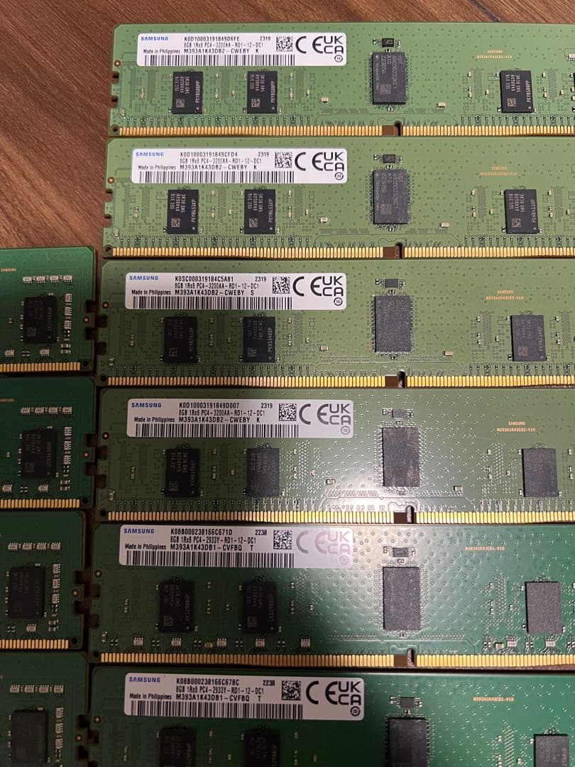 パソコン　メモリ　8GB16枚、16GB12枚　合計28枚セット