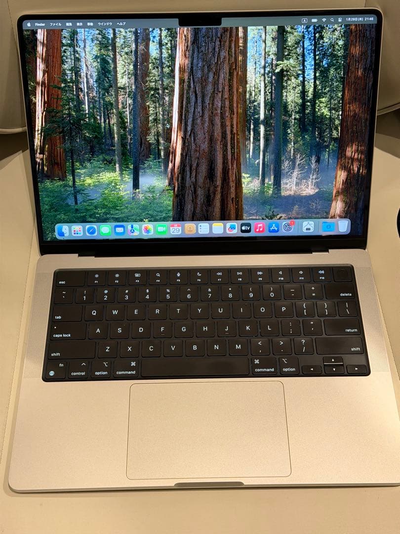MacBook Pro 14“ M1 Max 64GB US