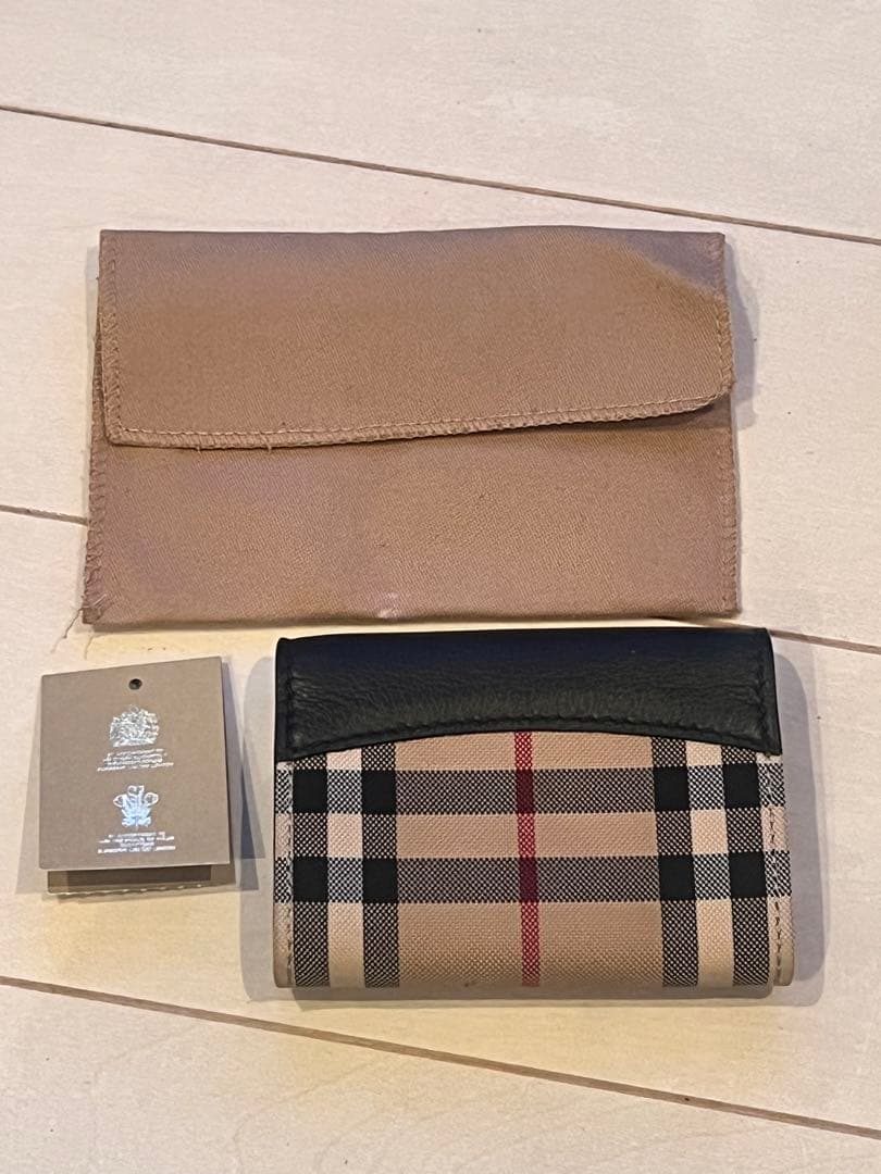 BURBERRY 名刺入れ ブラック/ベージュ
