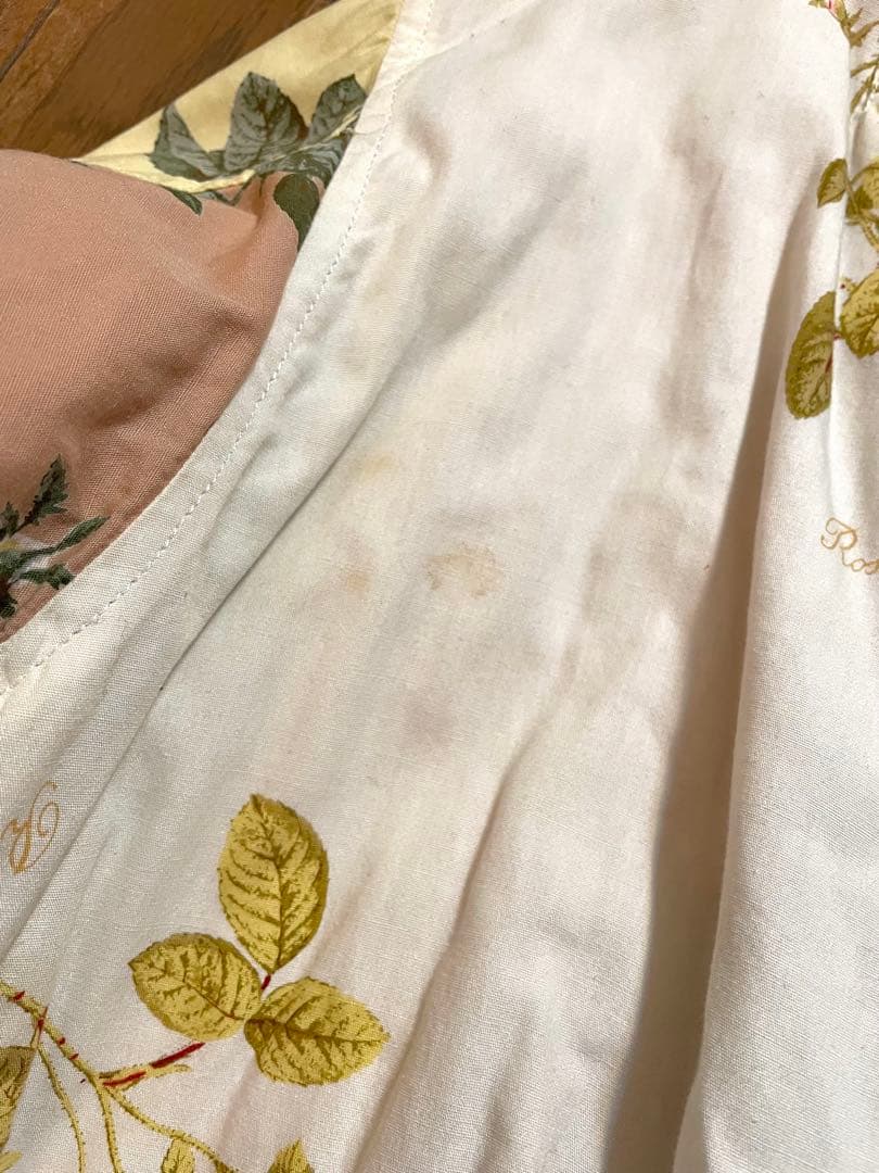 ピンクハウス　一輪薔薇　配色切り替え　パッチワークジャンパー