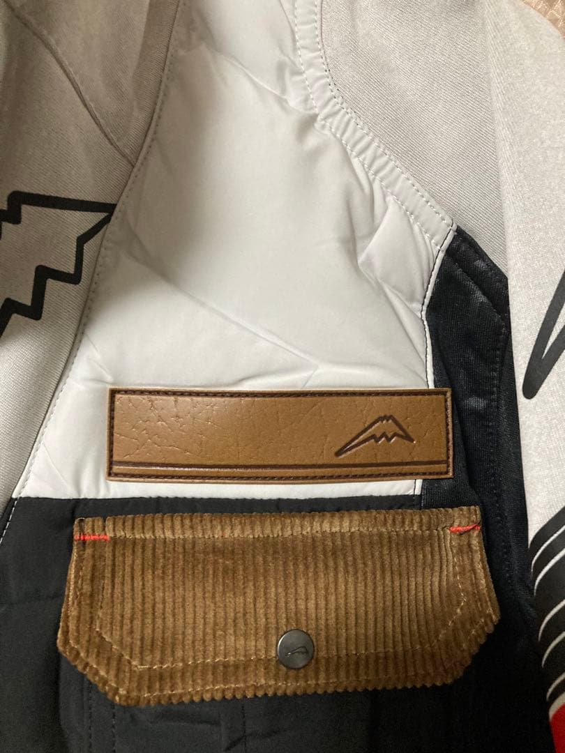 K-1369 クシタニ　ミッドコンビスリーブ　ブラック/グレー