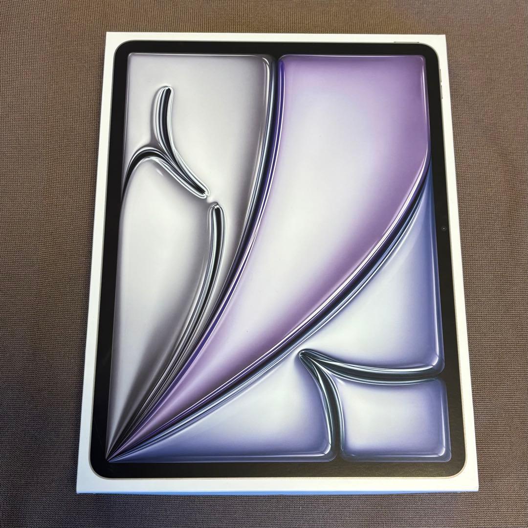 iPad Air (M3) 13インチ　Wi-Fi版　スペースグレイ　128GB