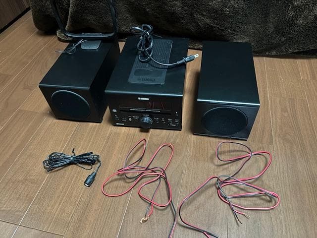 美品　YAMAHA MCR-B142 ミニコンポ おまけiPodつき