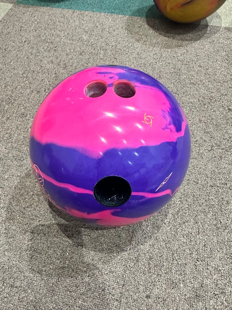 STORM ストーム　バイトパニックai　15ポンド　ボウリングボール