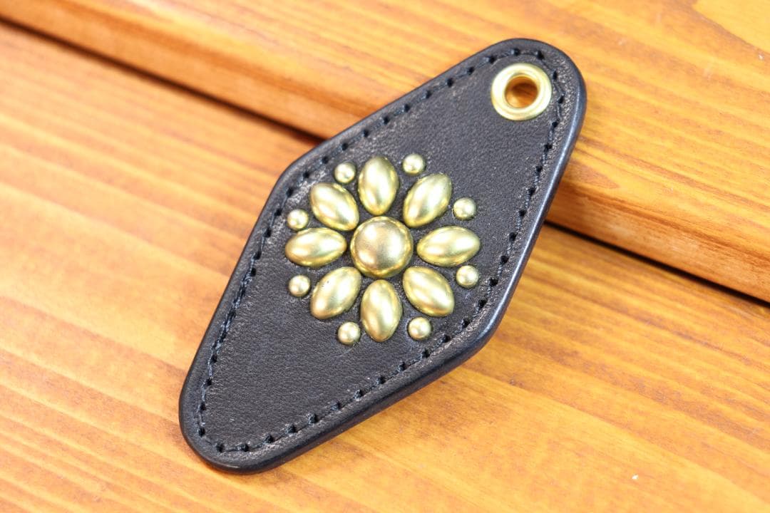 モーテルスタッズキーホルダー