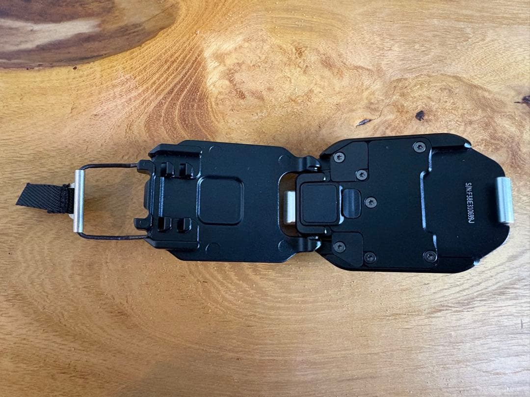 【Ulanzi】F38カメラバックパックストラップクリップ　V2