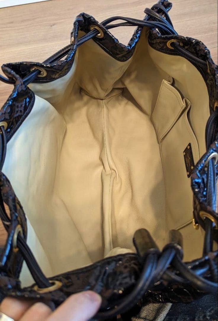 【美品】LOUIS VUITTON モノグラム エンヴィニル スクイーチ　袋有り