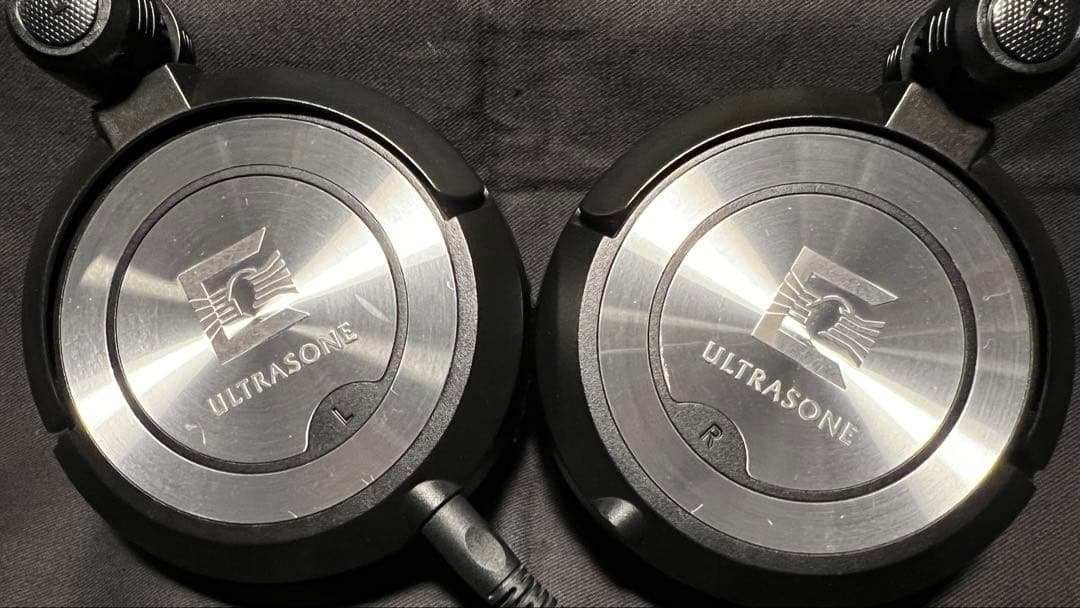 PRO 900 有線ヘッドホン