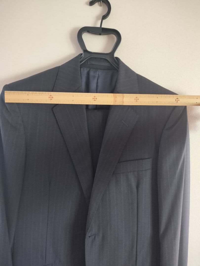 UNITED ARROWS luxxorビジネススーツ ダークグレー ストライプ