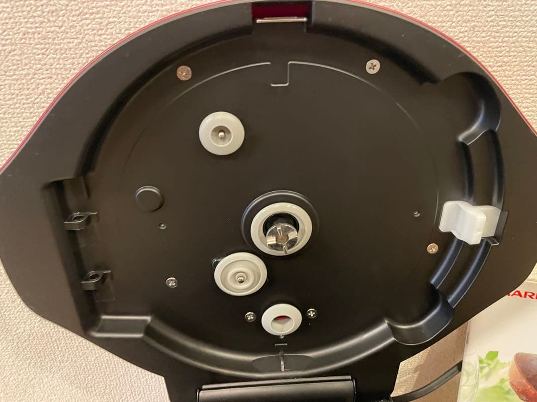 シャープ ヘルシオ ホットクック KN-HW24G 2〜6人用 2.4L容量