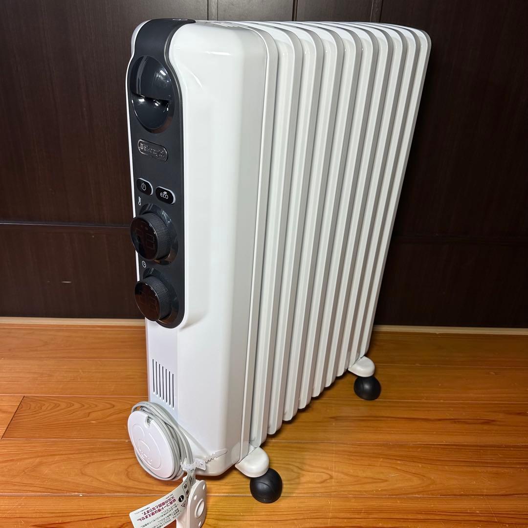 【極美品】デロンギ　オイルヒーター　RHJ35M1015-BK