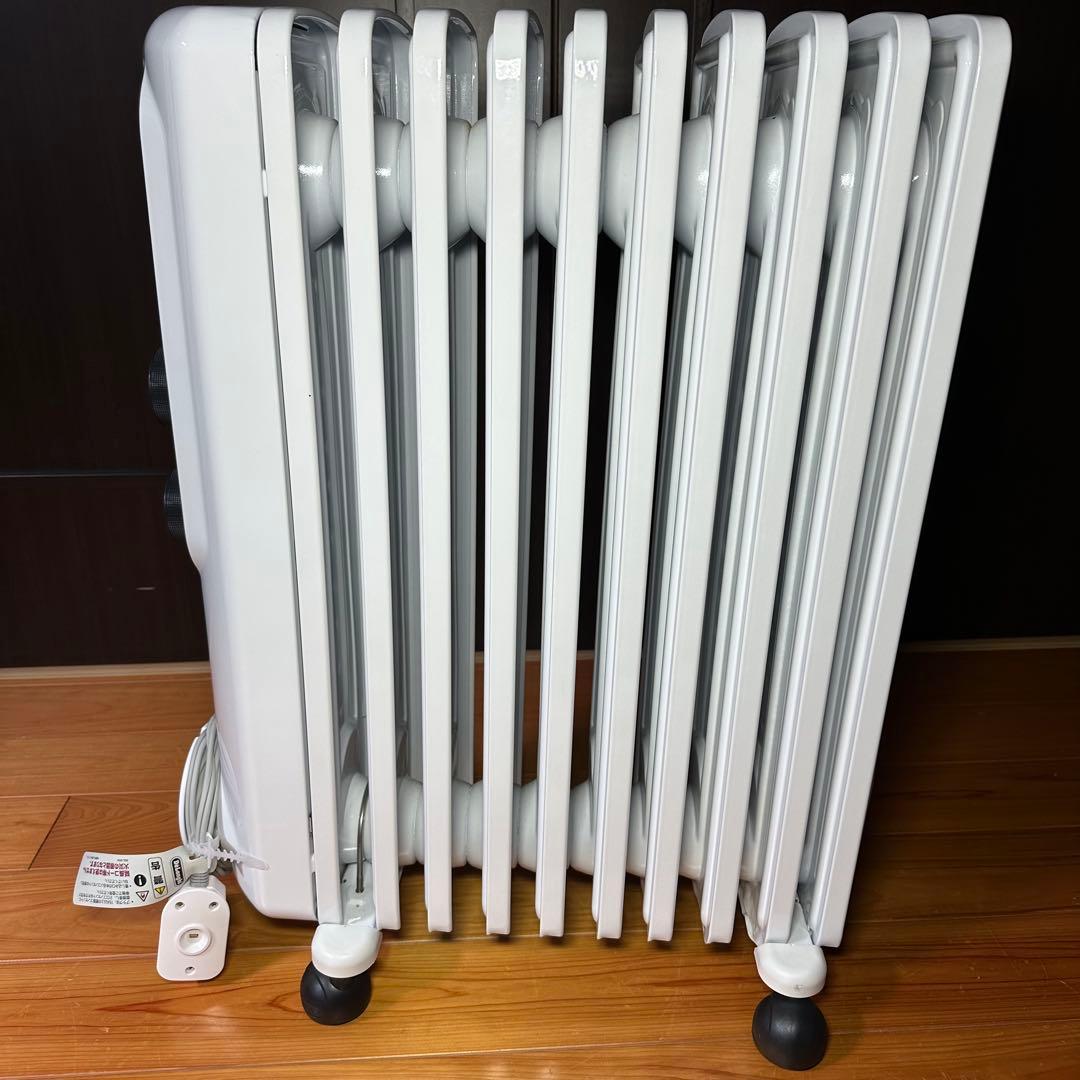 【極美品】デロンギ　オイルヒーター　RHJ35M1015-BK