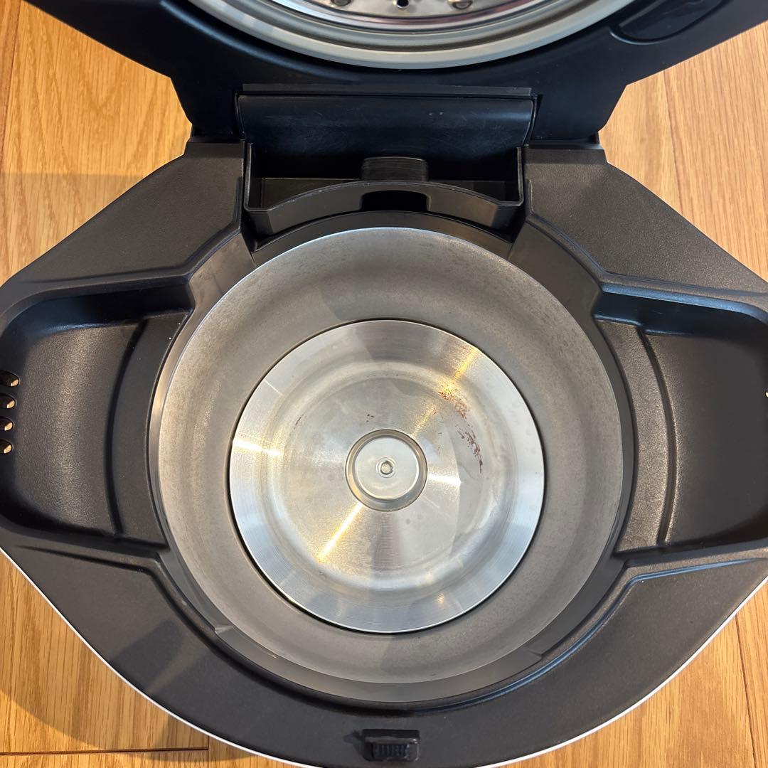 KN-HW16G-W ホットクック　ヘルシオ　1.6L