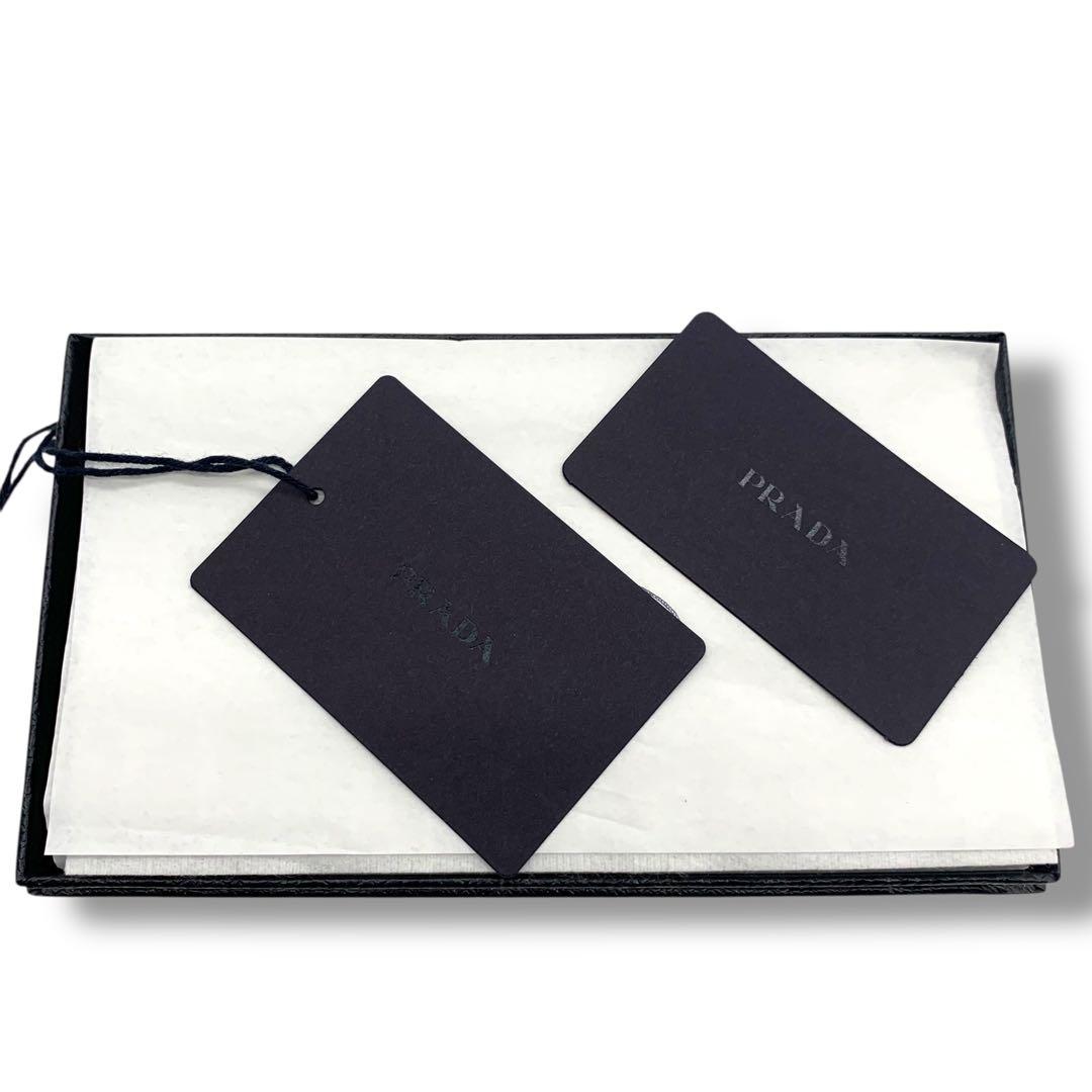 PRADA ブラック レザー iPhone用ケース　三角ロゴ