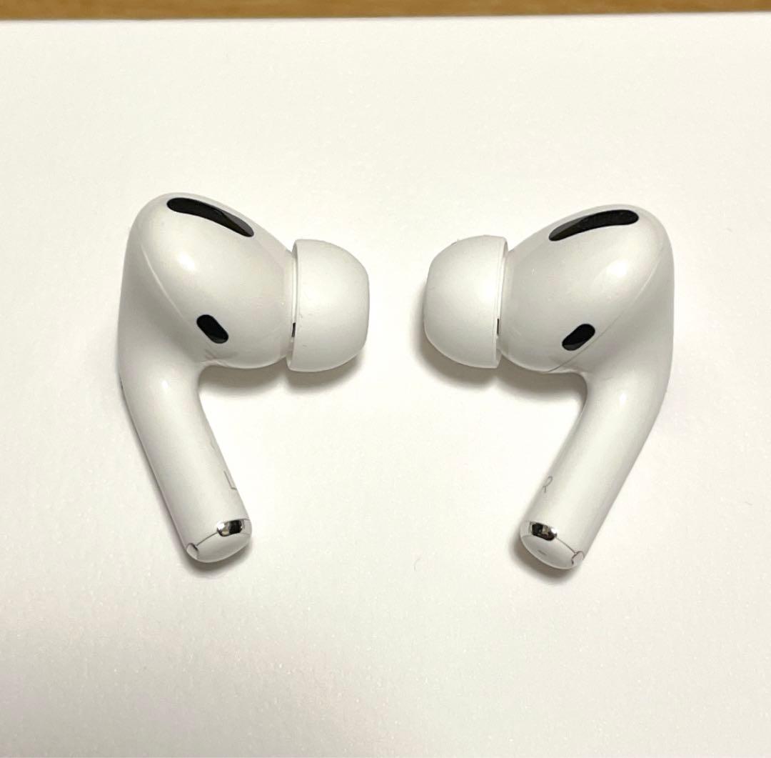 Apple AirPods Pro MWP22J/A ワイヤレスイヤフォン 中古