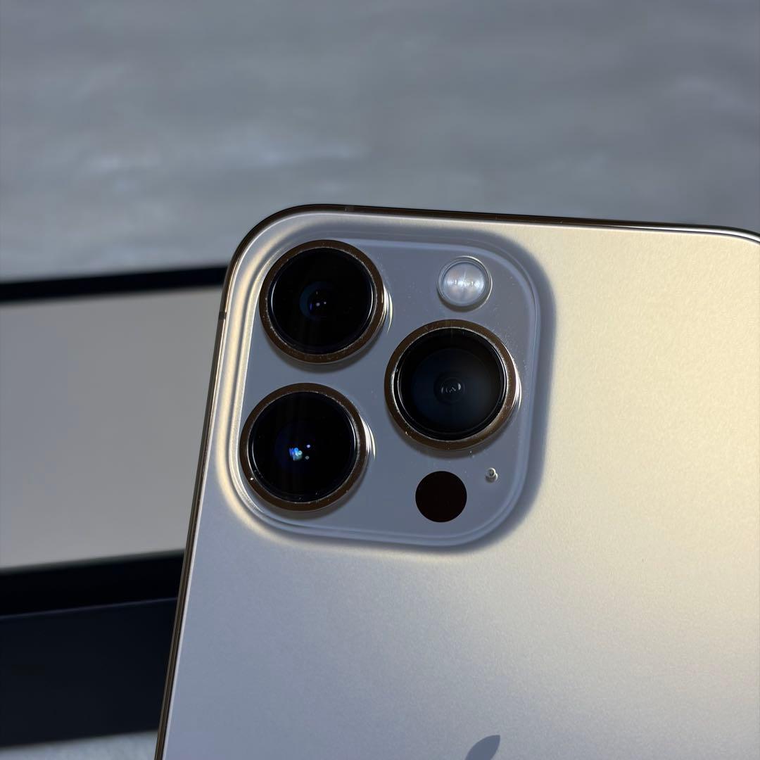 iPhone13Pro 128GB 【カラー：ゴールド】