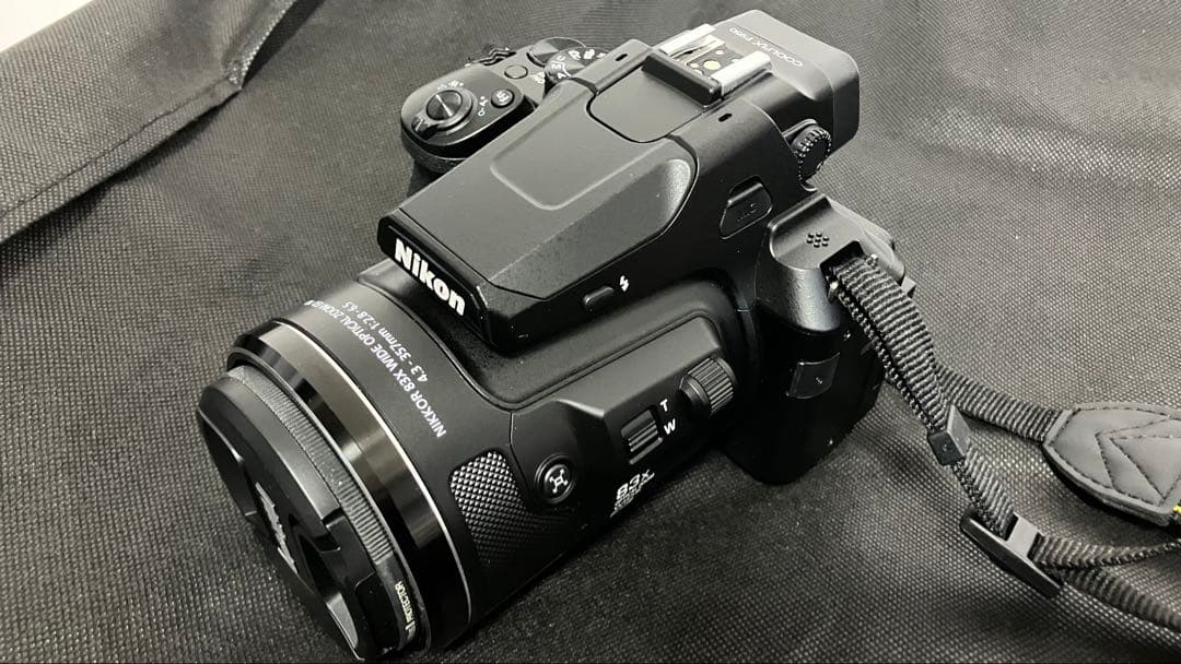 Nikon COOLPIX P950本体