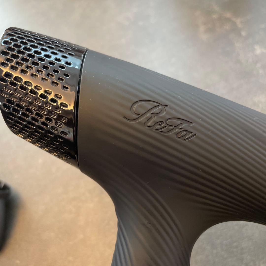 ジャンク品　ReFa ブラック ヘアドライヤー