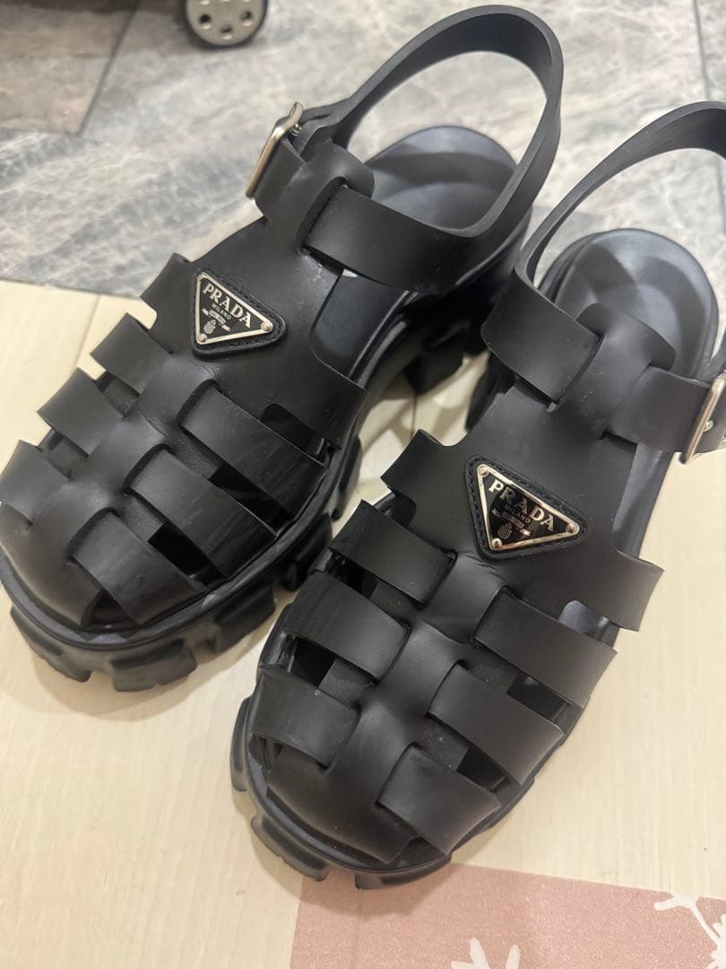 PRADA プラダ モノリス ラバー サンダル 38