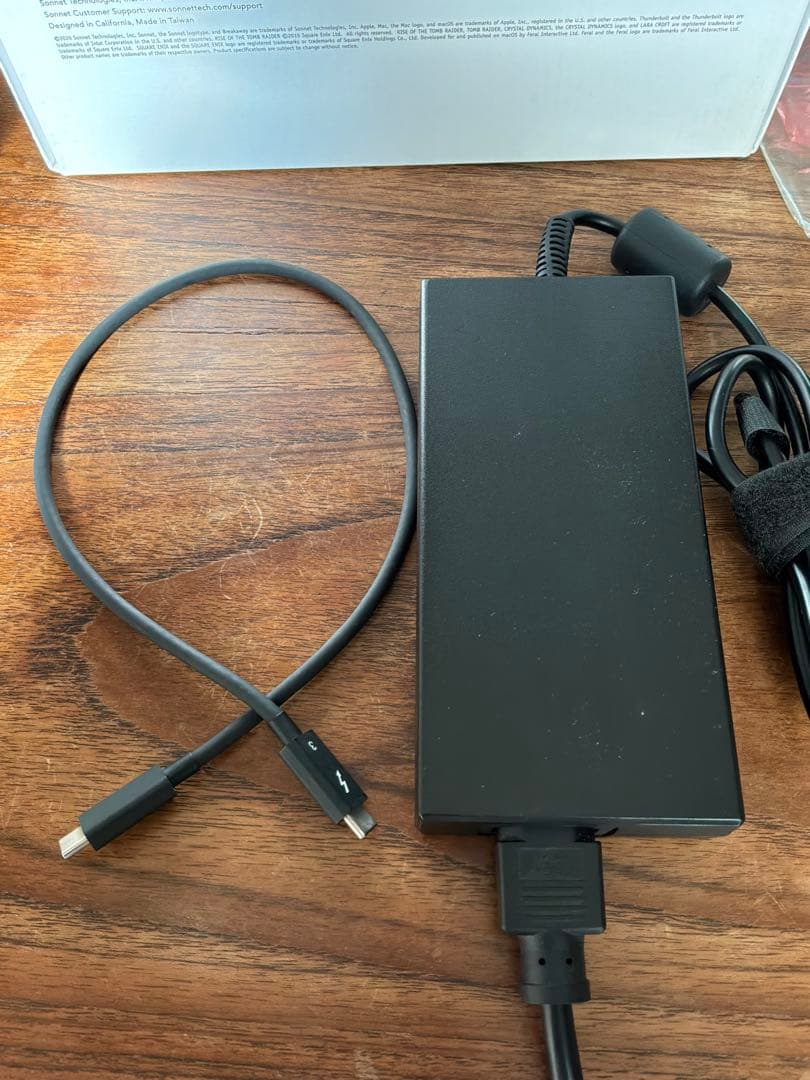 その他 Sonnet eGPU Breakaway Puck Radeon RX5700