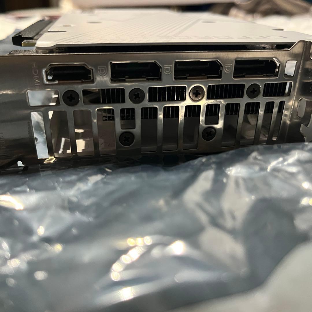 ASUS GeForce RTX 3060 Ti 8GB DUALホワイト