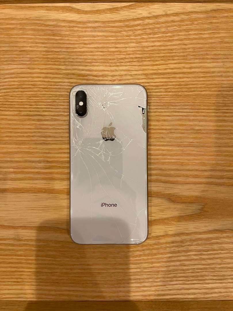 iPhone X 本体　シルバー 64GB