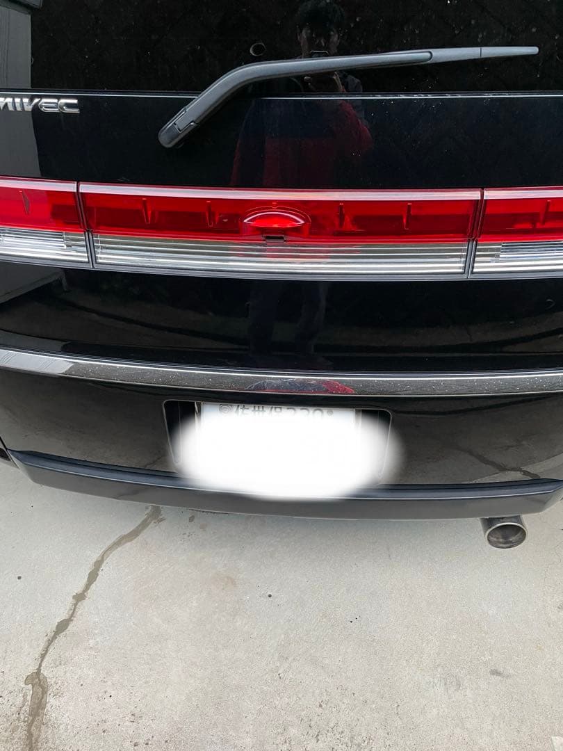 デリカd5 リアメッキガーニッシュ純正パーツ三菱