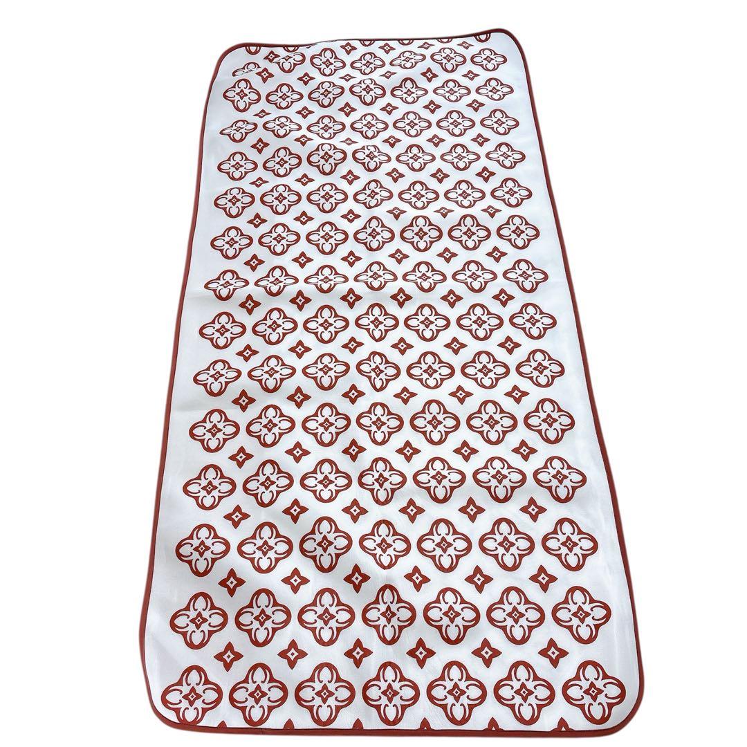 Grant E Ones シングル敷きパッド 100×200 シーツ　赤