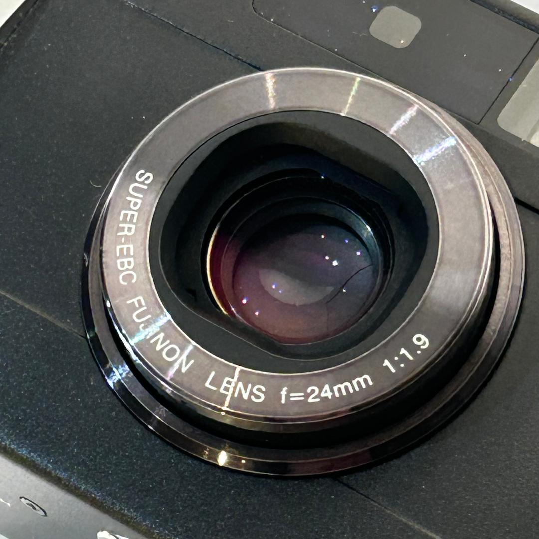 FUJIFILM 富士フィルム／NATURA BLACK F1.9 ナチュラ