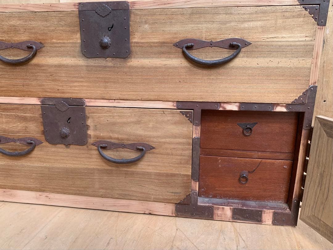 古い木味　二本松箪笥　引き出し2杯子引き出し2杯チェスト　古家具