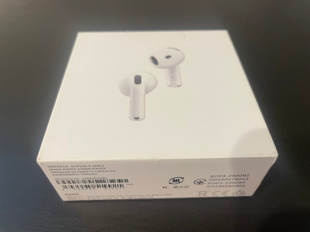 Apple AirPods4アクティブノイズキャンセリング本体 充電ケース付き
