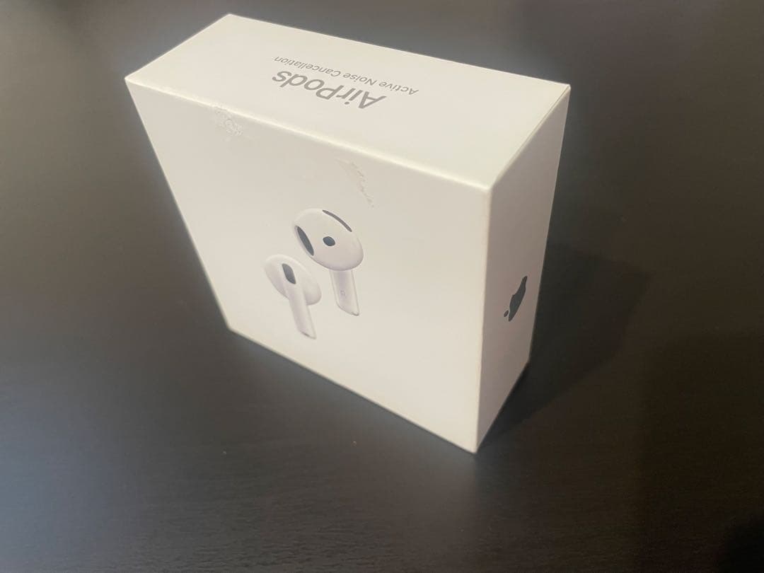 Apple AirPods4アクティブノイズキャンセリング本体 充電ケース付き