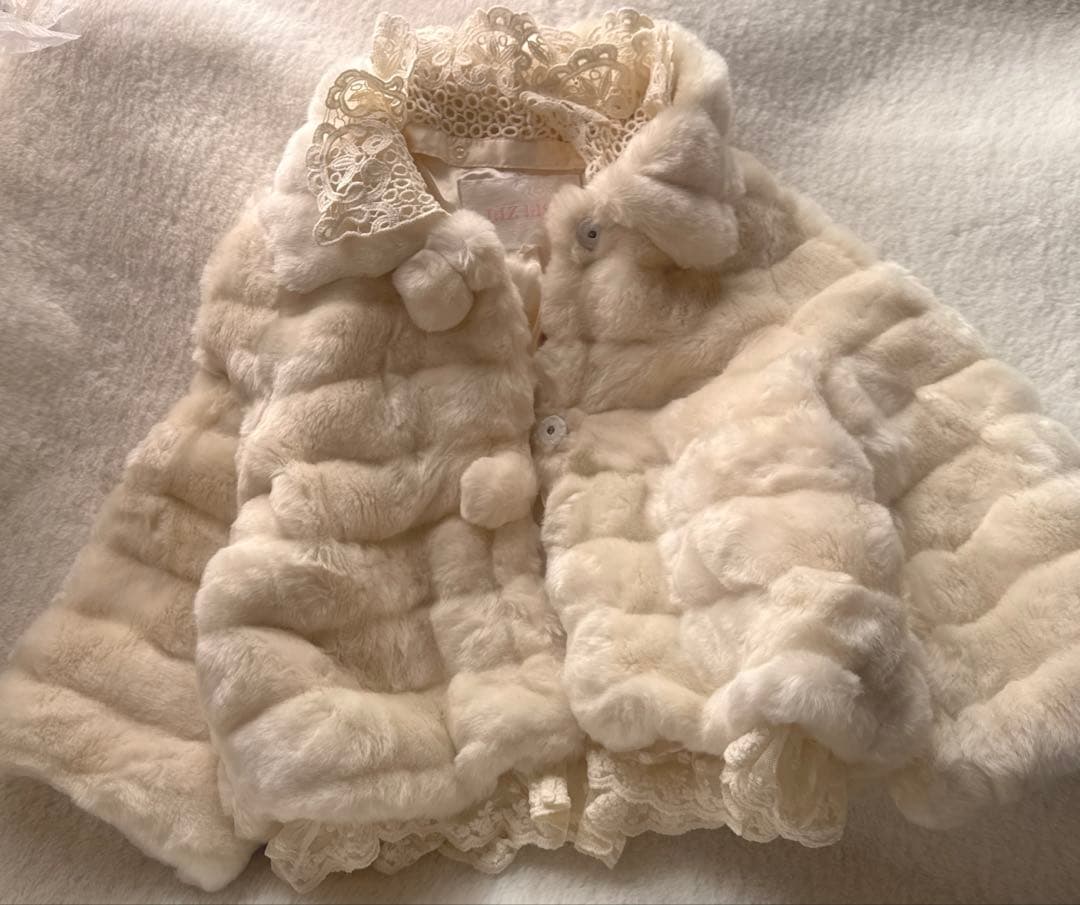 リズリサ フェイク ファー コートLIZ LISA レース ショート タグ付き