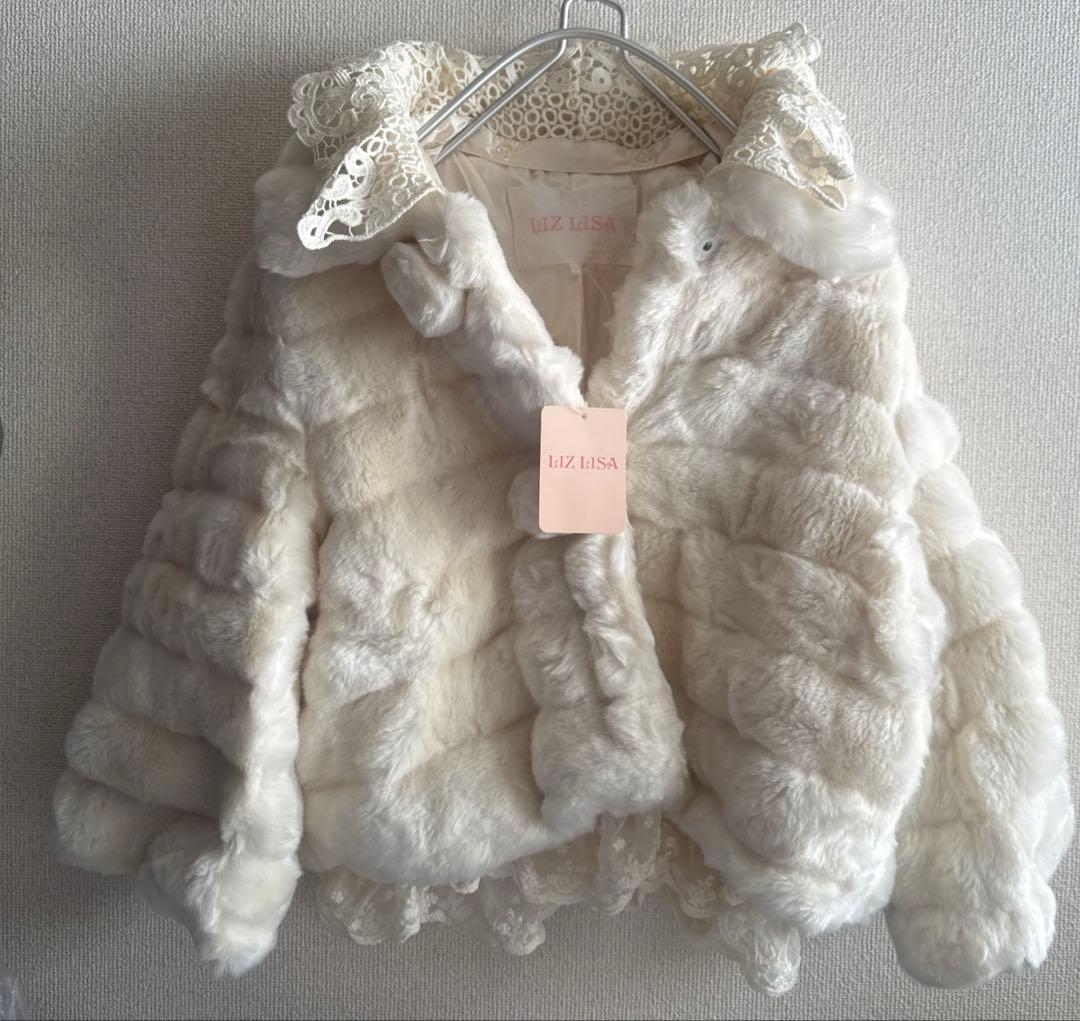 リズリサ フェイク ファー コートLIZ LISA レース ショート タグ付き