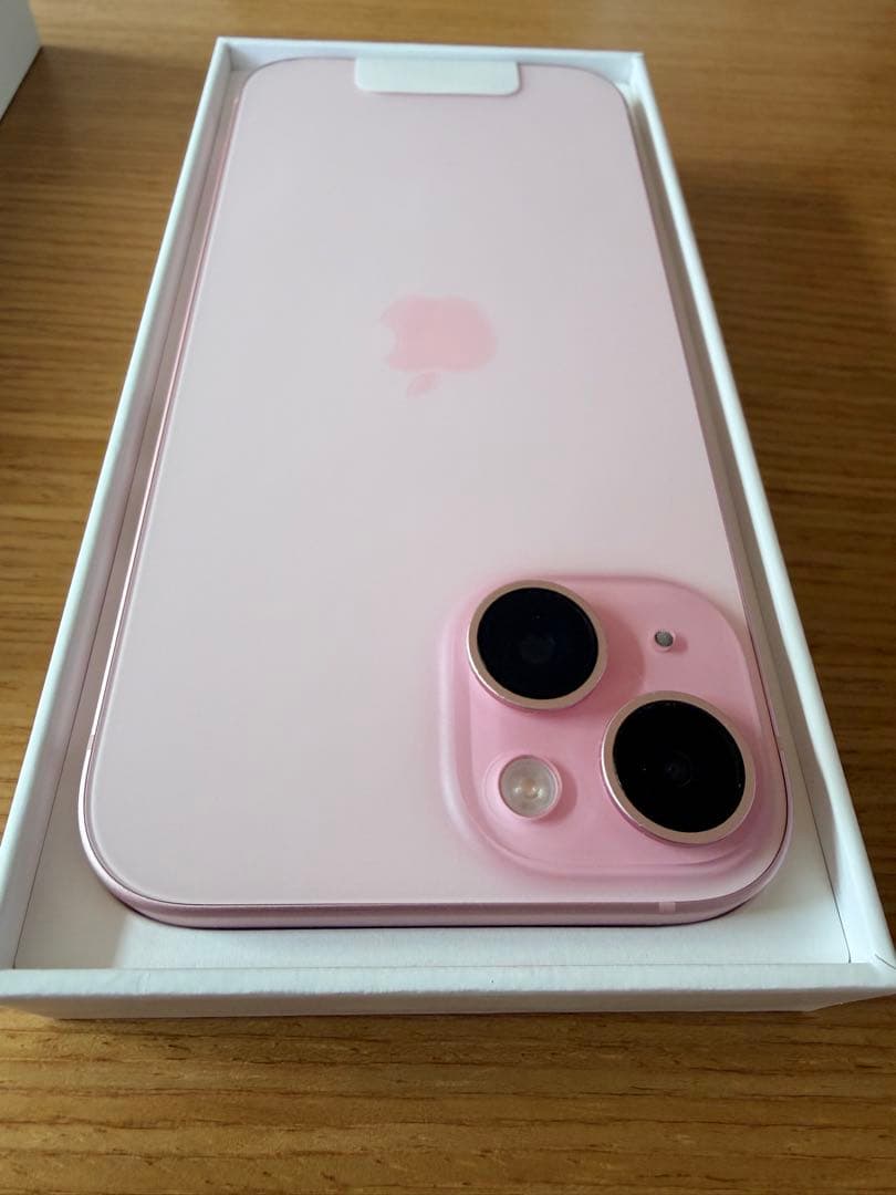 Apple iPhone 15 128G ピンク 本体　バッテリー状態86%