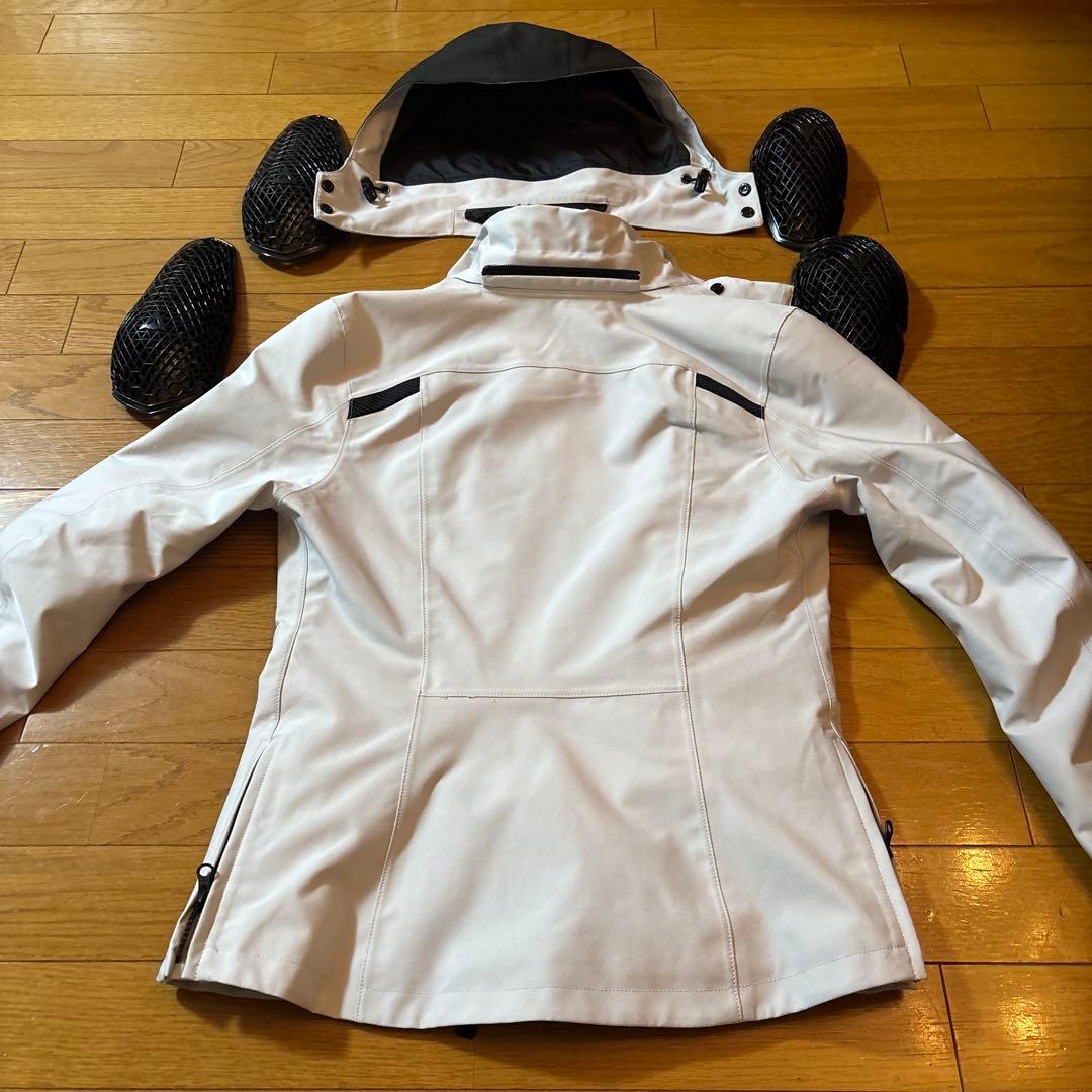 DAINESEレディースジャケット