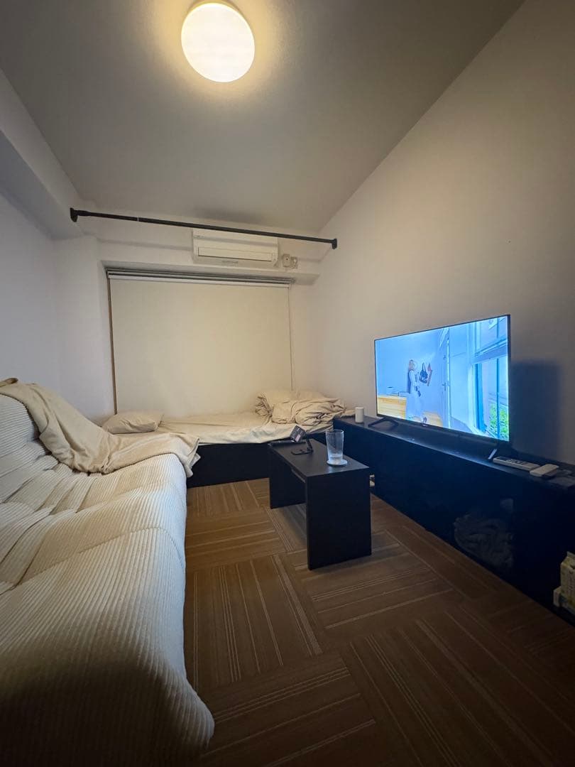 ロゼトーゴ風三人掛けソファー