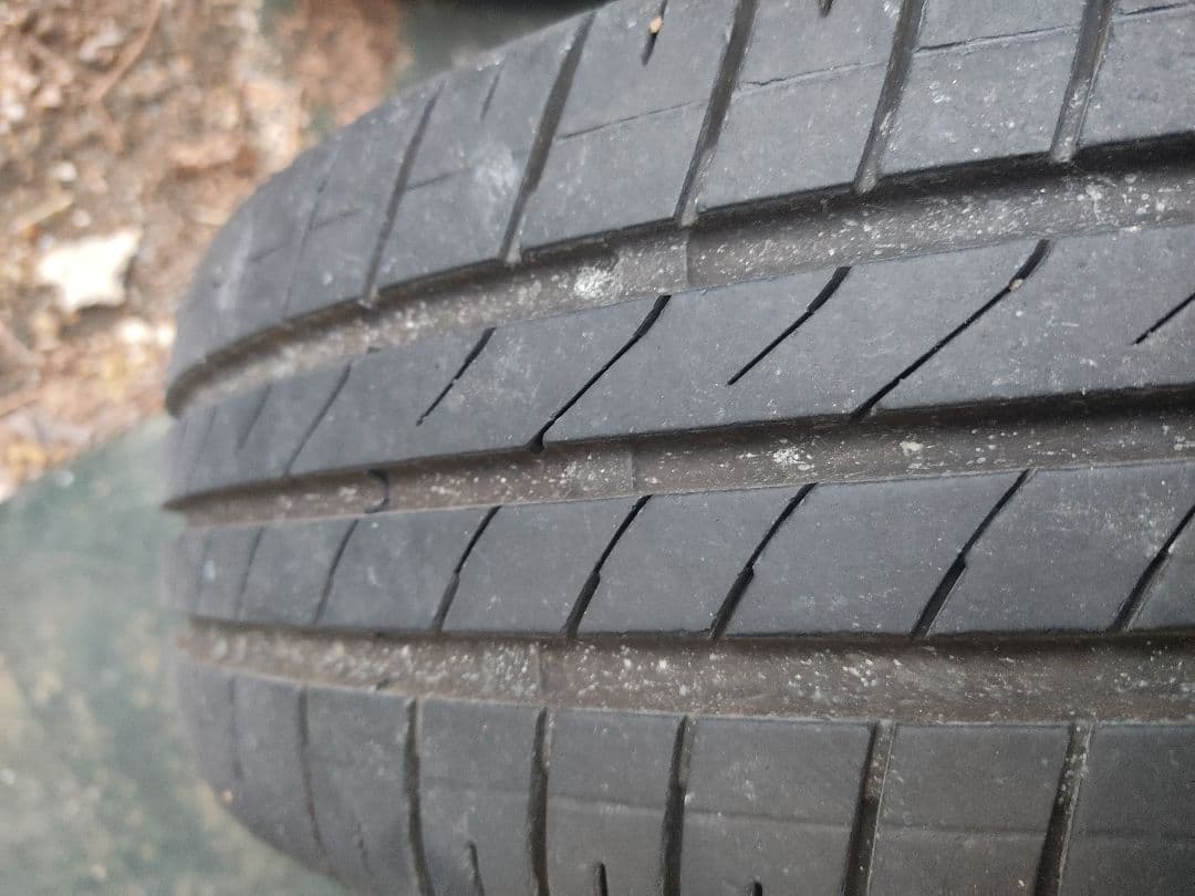 タイヤ・ホイール akn