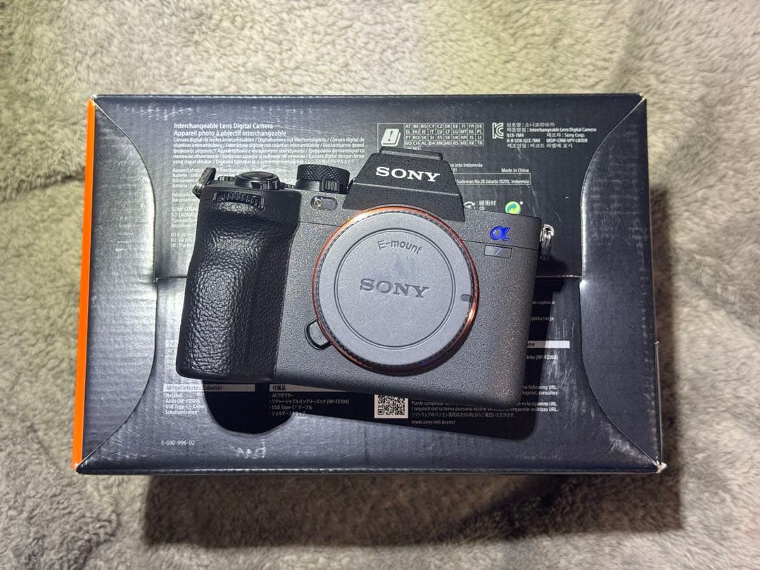 【美品】 sony α7iv ボディ